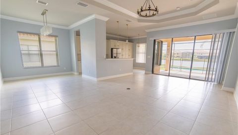 11623 Stonecreek Cir