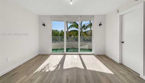 1401 Bay Rd