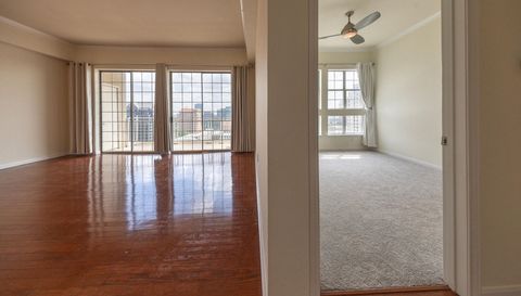 3225 Turtle Creek Blvd