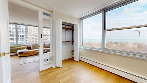 336 W Wellington Avenue