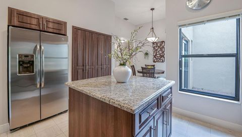 23264 Mirabella Cir