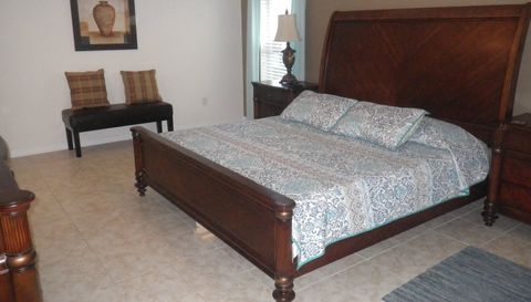 927 Orange Cosmos Blvd