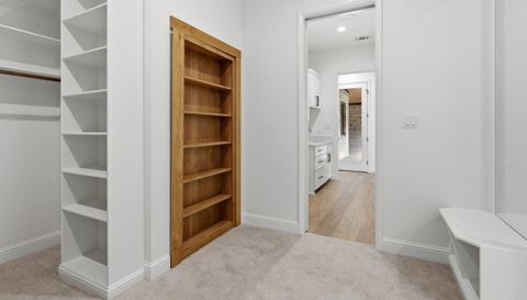 273 Martin Dr