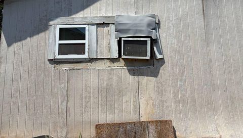 111 W Mimosa Dr