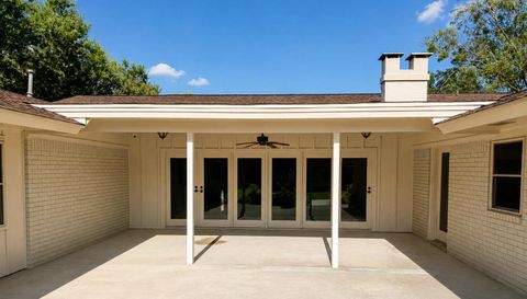 2509 Hutchins Ln