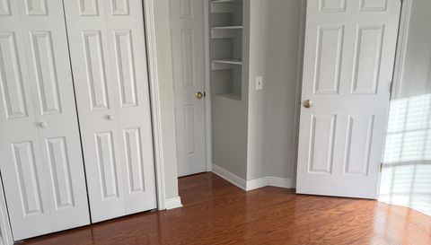 504 Carriage Dr