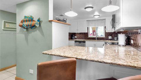 423 Sombrero Beach Rd