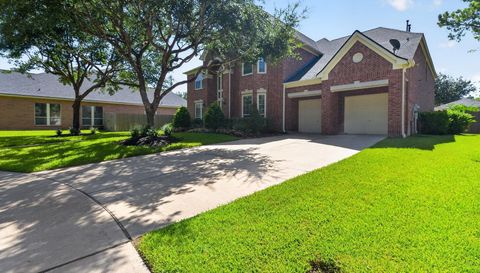4711 Kings Landing Ln