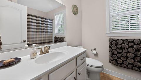 12101 Golden Aster Terrace