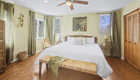 6611 Crooked Creek
