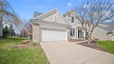 4299 Orchard Creek Dr SE