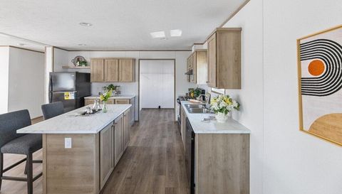 101 Blades Village Dr