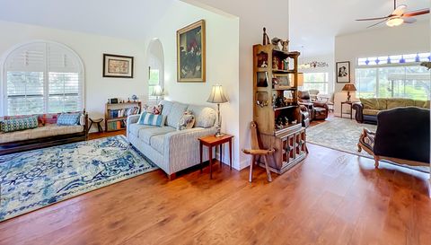 1205 War Eagle Blvd