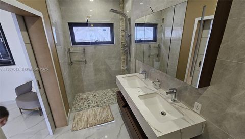 42A Barrier Reef Drive