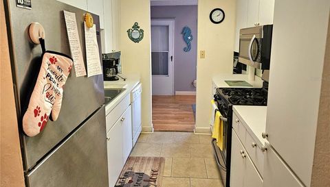 10037 62ND TERRACE N