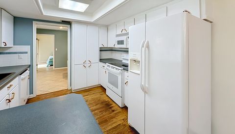 3944 NW 40th Ct