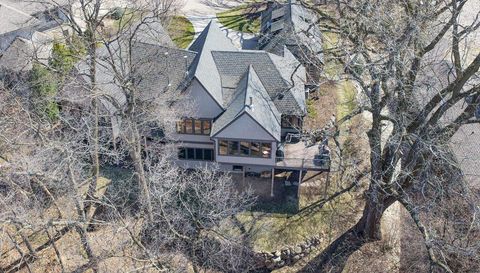 1912 Linner Woods Court