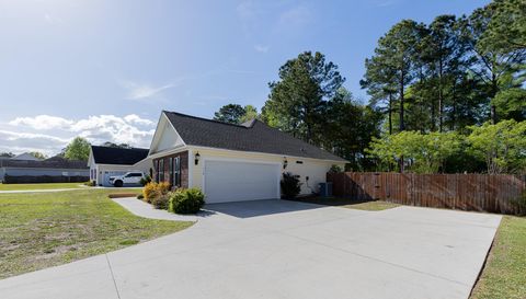 113 Sparkling Brook Way