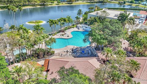 20914 La Questa Ct