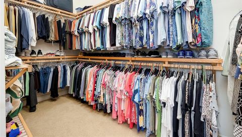 10742 IRONBRIDGE DRIVE