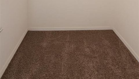 1066 DOLPHIN DRIVE