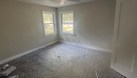 1824 Tiger Flowers Dr NW