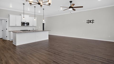 3607 Reynolds Dr