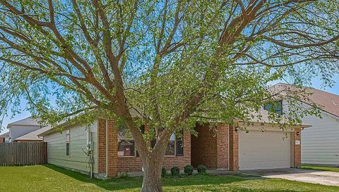 5322 Cinnamon Lake Dr