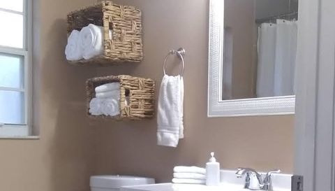 7947 Golden Pond Cir