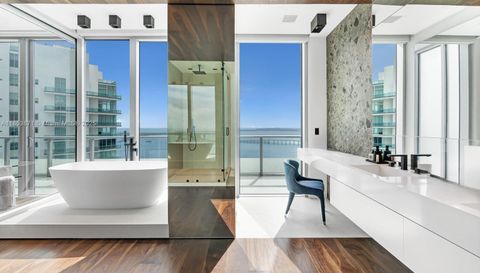 1300 Brickell Bay Dr