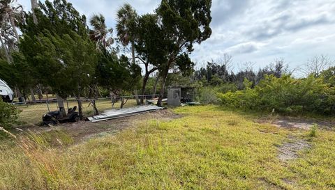 13562 W Brookview Ln