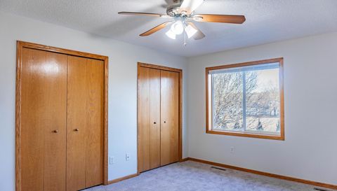 1122 Crystal Place W