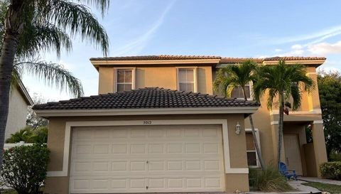5012 Victoria Cir