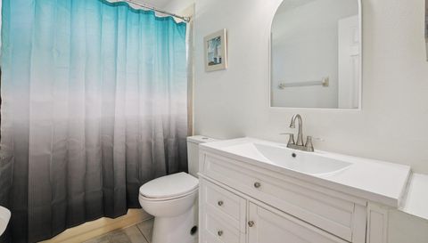 106 Woodbury Pines Cir