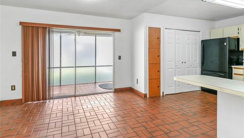 6020 SCOTCHWOOD GLEN