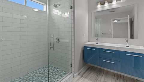 2240 Independence DR