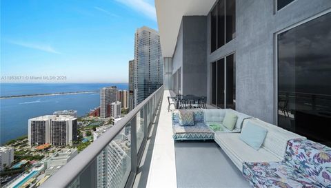 1300 Brickell Bay Dr