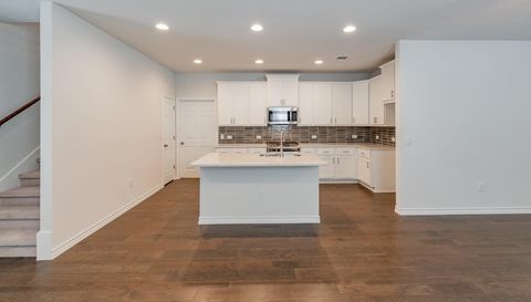 5302 Mulberry Grove LN