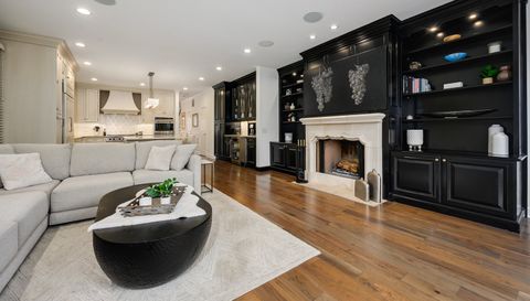 1303 W Schubert Avenue