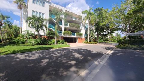 360 GULF OF MEXICO DRIVE