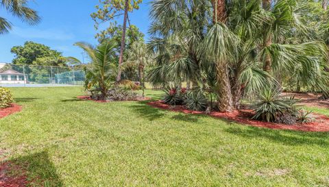 501 Forest Lakes Blvd