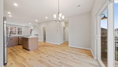 14606 Rhinestone Street NW