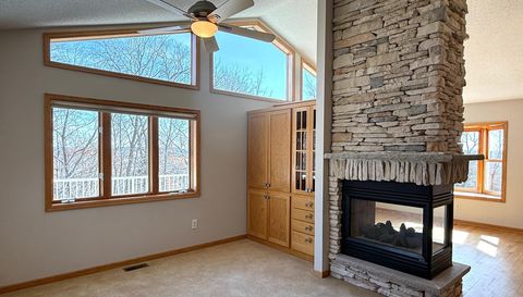 912 Aurora Circle