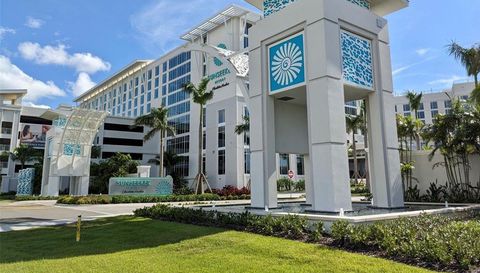 15144 HENNIPEN CIRCLE