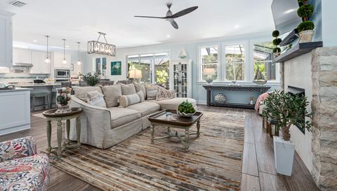 36 Hidden Treasure Dr