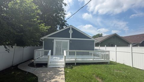 2129 White Ave