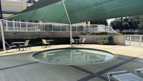 5922 Bartram Village Dr