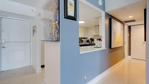 100 Bayview Dr