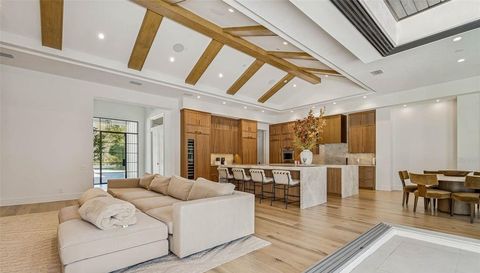 17720 ROYAL EAGLE LANE