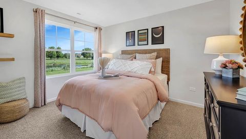 6716 Applegate Drive